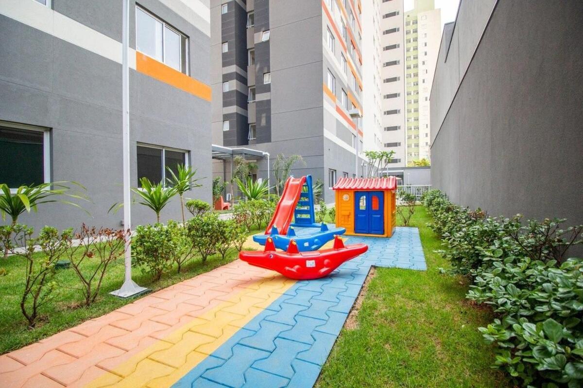 Sossegado No Bras Com Piscina/metro Bras Apartamento *